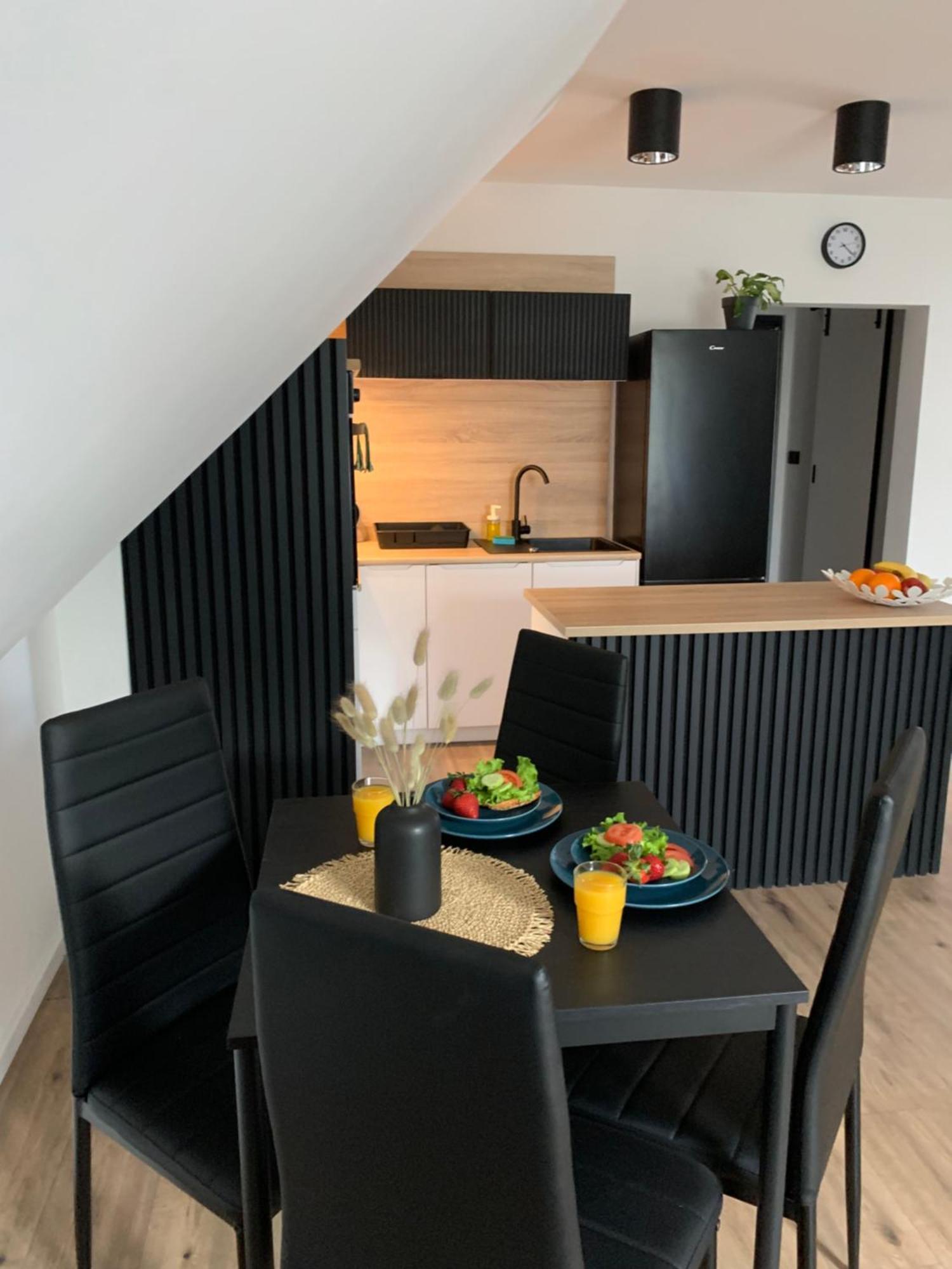 Apartamenty Astor - Sloneczny Bad Salzbrunn Exterior foto