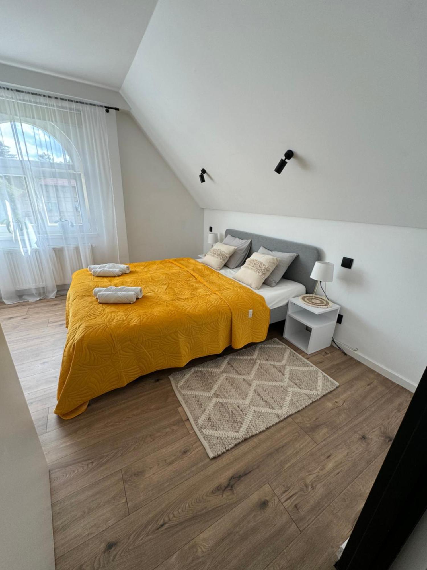 Apartamenty Astor - Sloneczny Bad Salzbrunn Exterior foto